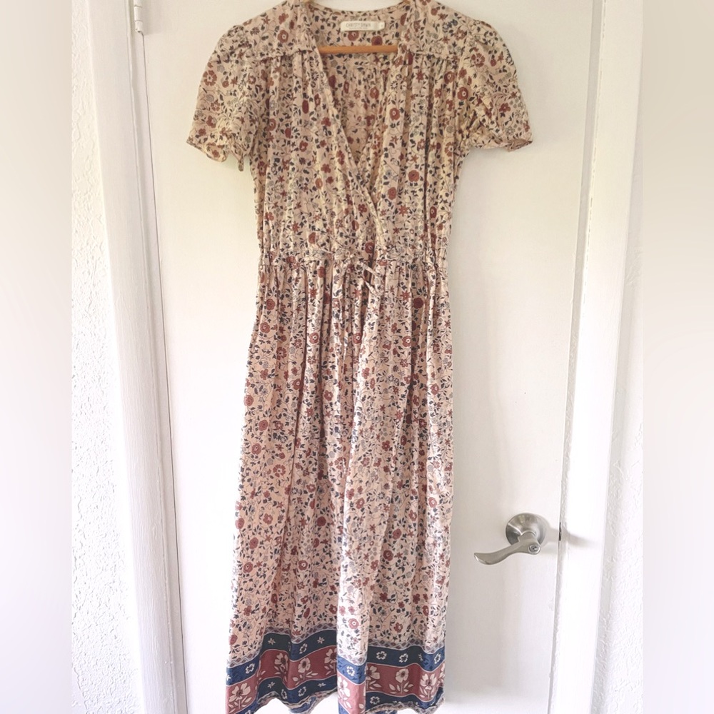 EUC Christy Dawn Dawn dress in Sand Anemone Vine